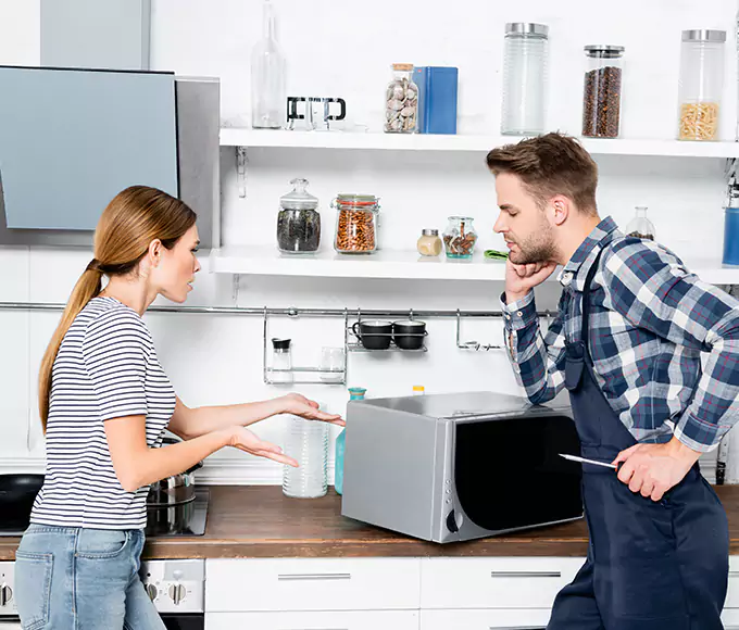 Why East Hartford Homeowners Trust East Hartford Appliance Pro for Every Microwave Fix?