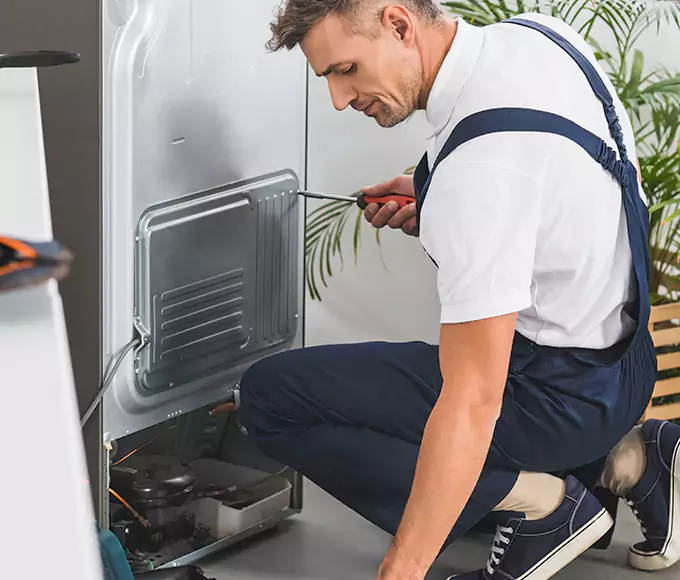 Why East Hartford, CT Homeowners Rely on East Hartford Appliance Pro for Every Mini Fridge Fix?