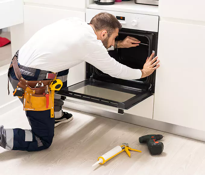 Why East Hartford, CT Homeowners Trust East Hartford Appliance Pro for Every Toaster Oven Fix?