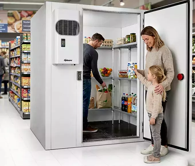 Why East Hartford Business Owners and Choose East Hartford Appliance Pro for Walk-In Refrigerator Repair?